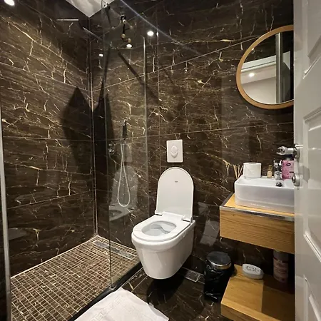 Urban 5 Casa de hóspedes